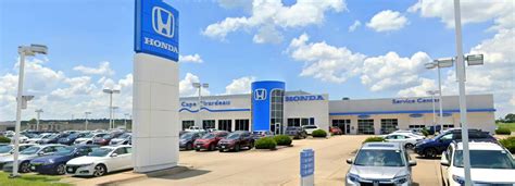 Cape girardeau honda - Cape Girardeau Honda is an automobile dealership that provides a variety of new and pre-owned coupes, minivans, sedans, pickups and sport utility vehicles. Its new inventory includes the Honda Accord, Civic, CR-V, Fit, Odyssey, Pilot and Ridgeline. 